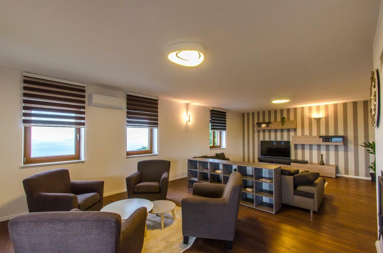 Sonja Apartment